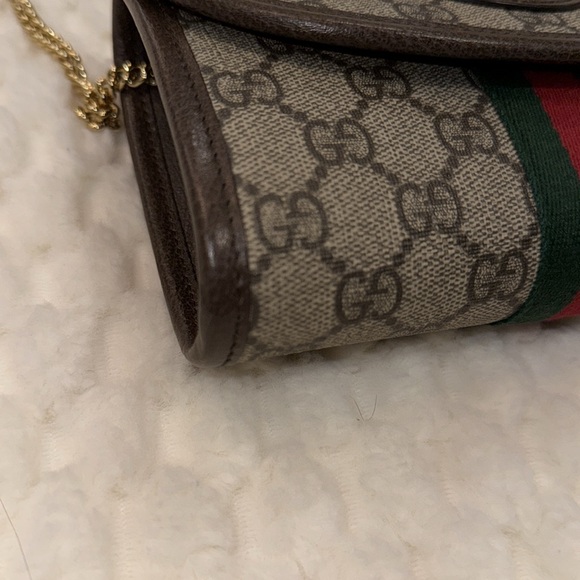 Gucci Rajah GG Supreme Small Crossbody-573797-Authentic-EUC - Picture 3 of 12